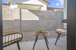 2B2B Paradise Pool Apartment | & Park Free - Image 3