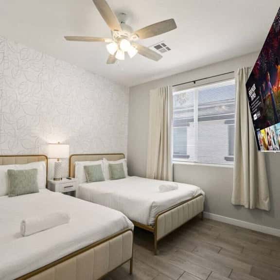 Premium B2B Getaway | Pool • Free Parking - Image 1